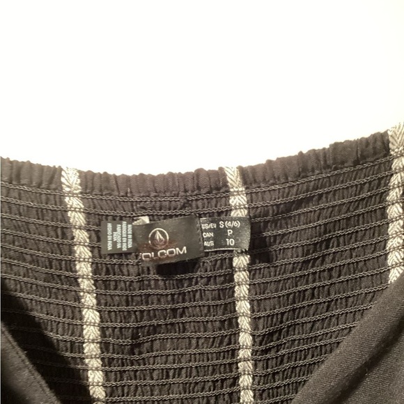 Nwt Volcom Coco Tie Chest Top size small - Picture 6 of 6